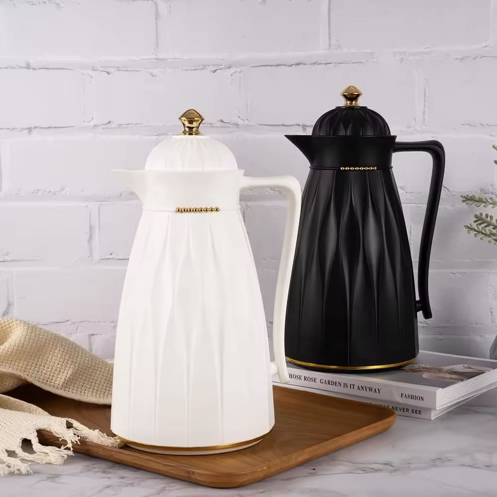 Garrafa Térmica de Café Chic 1L Preta e Dourada – Estilo e Alta Conservação Térmica - LK House