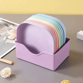 Kit com 10 Pratos Reutilizáveis + Suporte – Praticidade, Cores e Organização para Todas as Refeições!